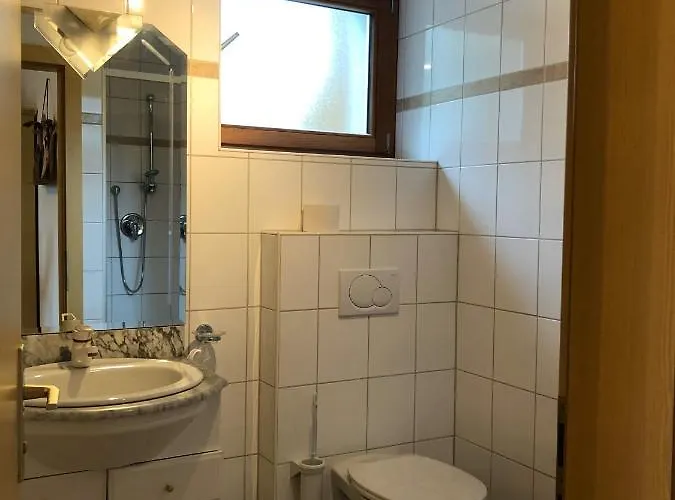 Panorama בית הארחה 3*